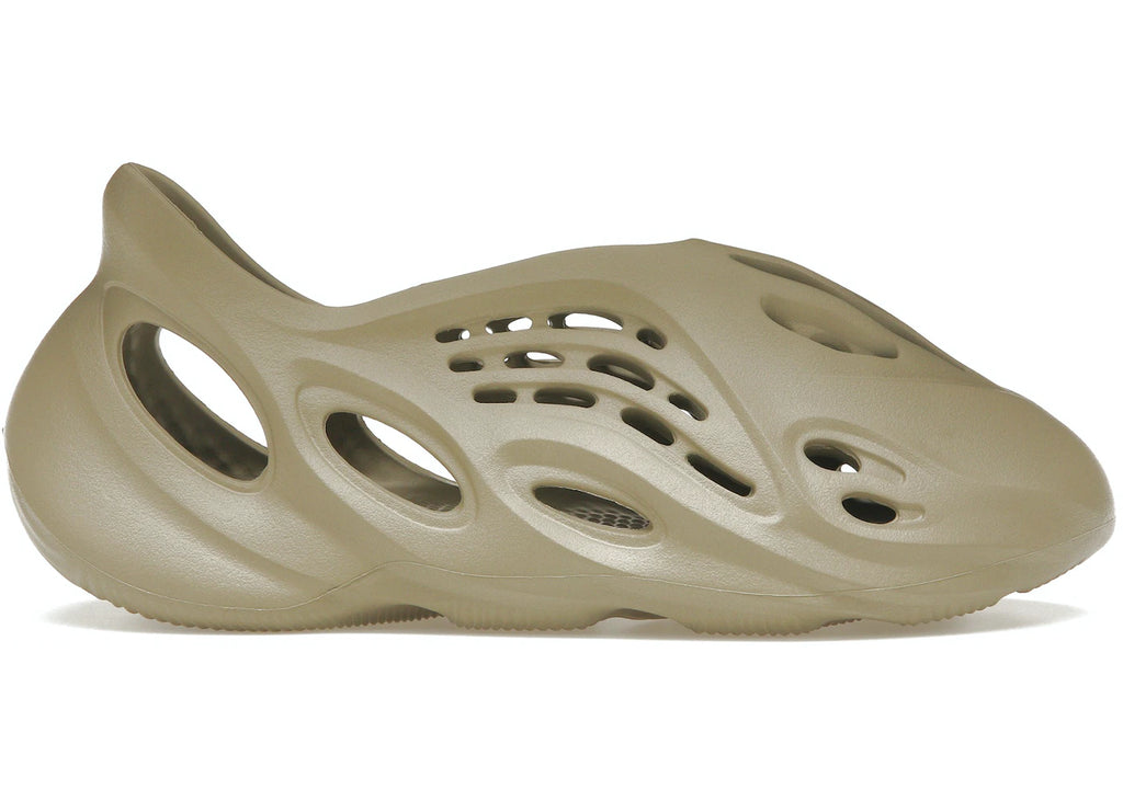 靴 adidas YEEZY FOAM RUNNER STONE SALT Adidas Yeezy Foam RNR Stone Salt